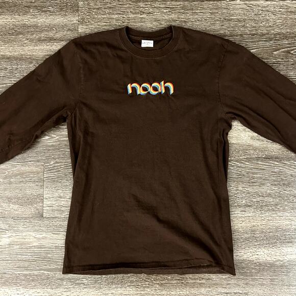 EUC Noah NYC Embroidered Rainbow Logo Brown Long Sleeve T-Shirt Sz M Streetwear - Picture 3 of 13
